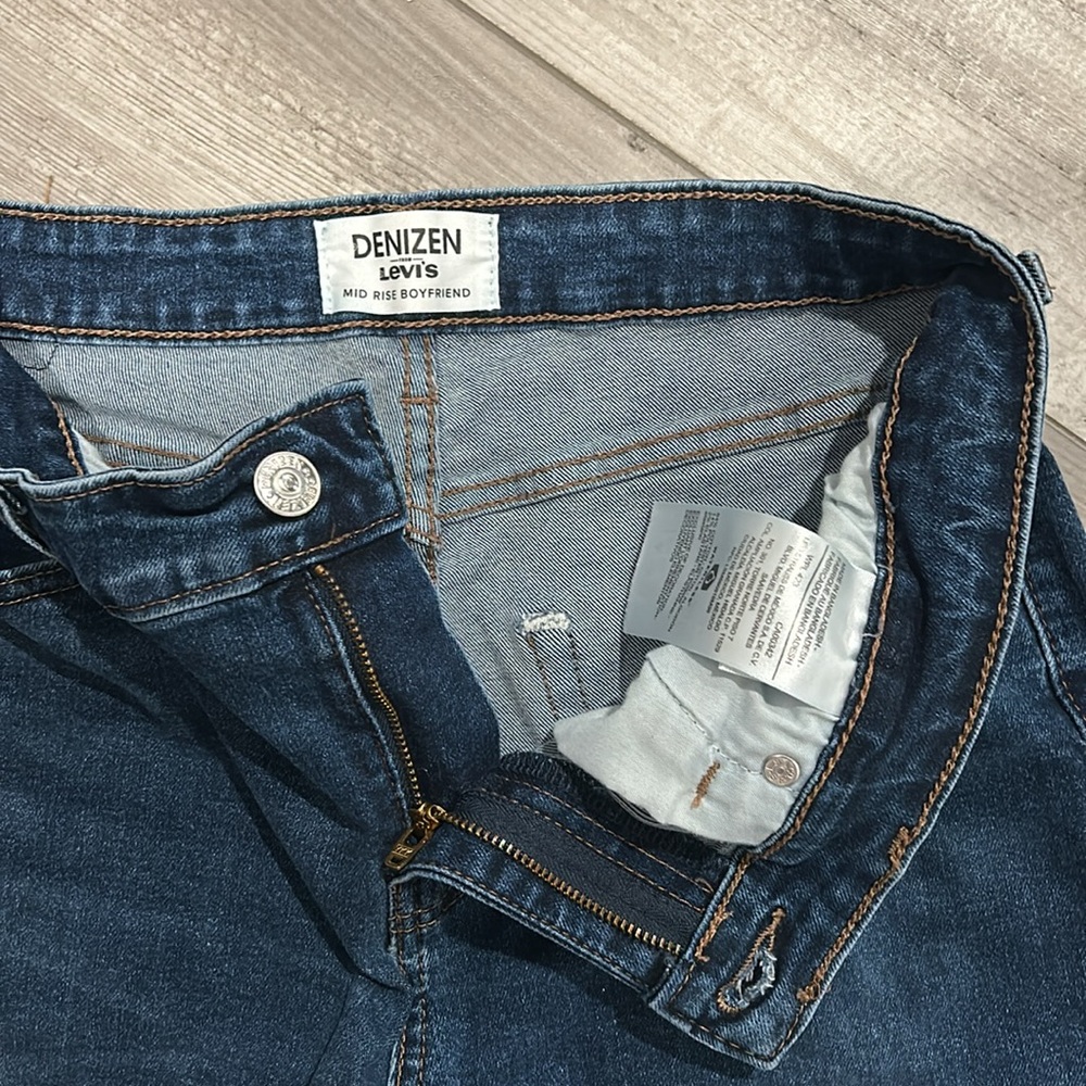 Denizen Levi’s Mid-Rise Boyfriend Size 6 W28 - Picture 6 of 11